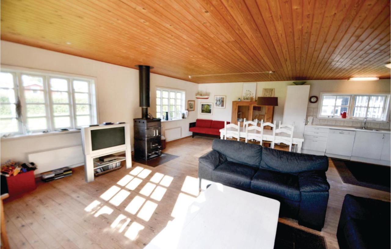 Nice Home In Knebel With Kitchen Екстериор снимка